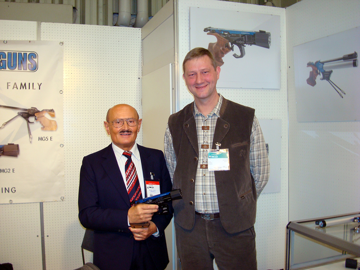 IWA & OutdoorClassics 2009
